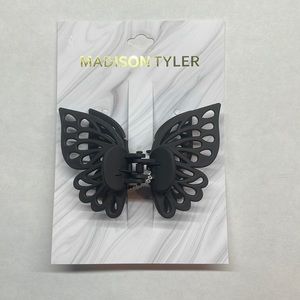 LAST CHANCE❗️Madison Tyler Butterfly Claw Clip